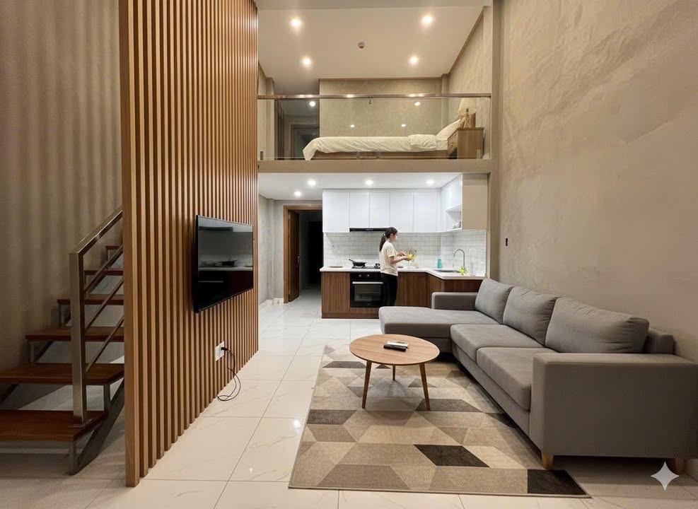 Nhà cấp 4 gác lửng Phường Thịnh Lang 43m² giá 1.5 tỷ - Ngõ thông ô tô, vị trí thuận lợi!