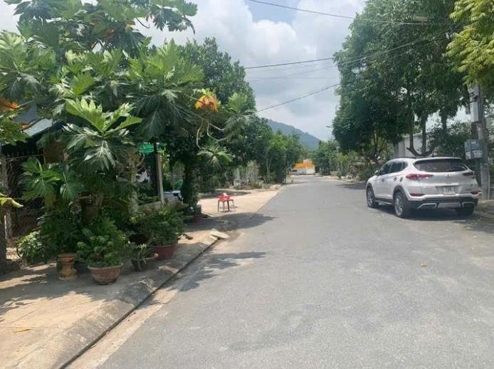 Đất tái định cư Phước Đồng - Nha Trang 211m² giá 2.95 tỷ - Pháp lý rõ ràng