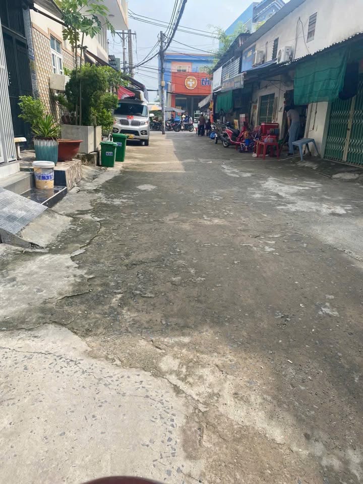 Đất thổ cư 200m² tại Thạnh Xuân, Q12 chỉ 4.5 tỷ - Đầu tư sinh lời ngay!