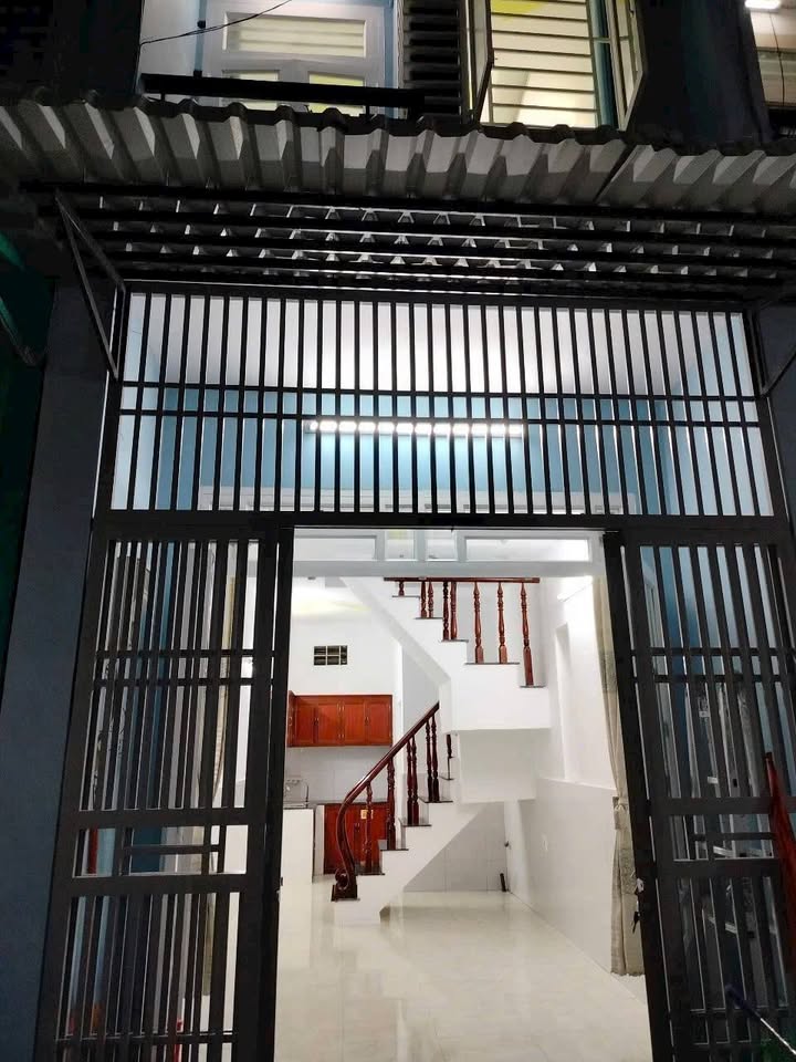 Nhà phố Thạnh Lộc, Quận 12, 24m² giá 1.29 tỷ - Bớt lộc cho người thiện chí!