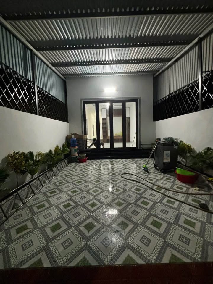 Nhà chính chủ Phường Sơn Lộc 91m² giá 3 tỷ - Full nội thất, ô tô vào tận nhà!