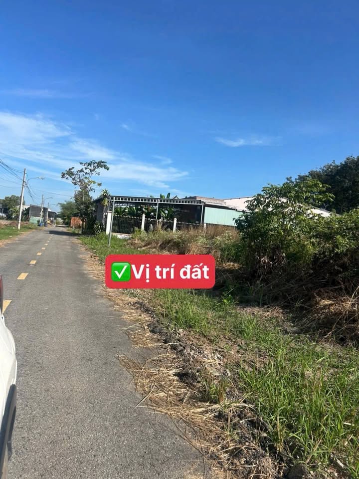 FrontHouse Đường Nhựa Lớn, Bình Chánh 190m² giá 700 triệu - Đầu tư sinh lời ngay!