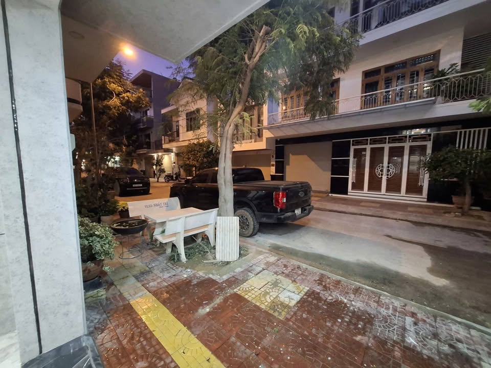 Nhà phố LK14 Trần Văn Trà 58.7m² giá 4.9 tỷ - Chính chủ bán gấp!