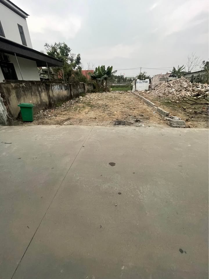 Đất lô góc Hưng Đông, TP Vinh 88.5m² - Đường 6m, gần chợ và trường học!