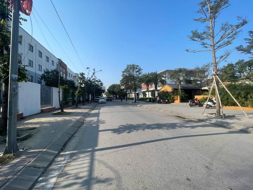 Đất Kinh Doanh Mặt Đường Hồ Sỹ Dương, 112m² - Giá chỉ 6.9 tỷ!