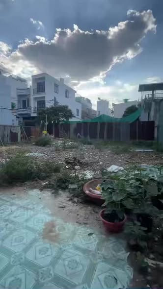 Đất nền 100m² Thới An, Quận 12 giá 4.95 tỷ - Sổ đỏ chính chủ, góc 2 mặt tiền!