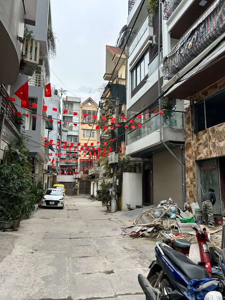 FrontHouse Giải Phóng 50m² giá 17.5 tỷ - Kinh doanh văn phòng đỉnh cao!