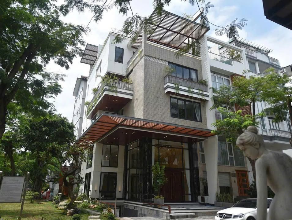 Nhà phố Hưng Gia 2, Quận 7, 148m² - Công nhận diện tích lớn, bàn giao ngay!