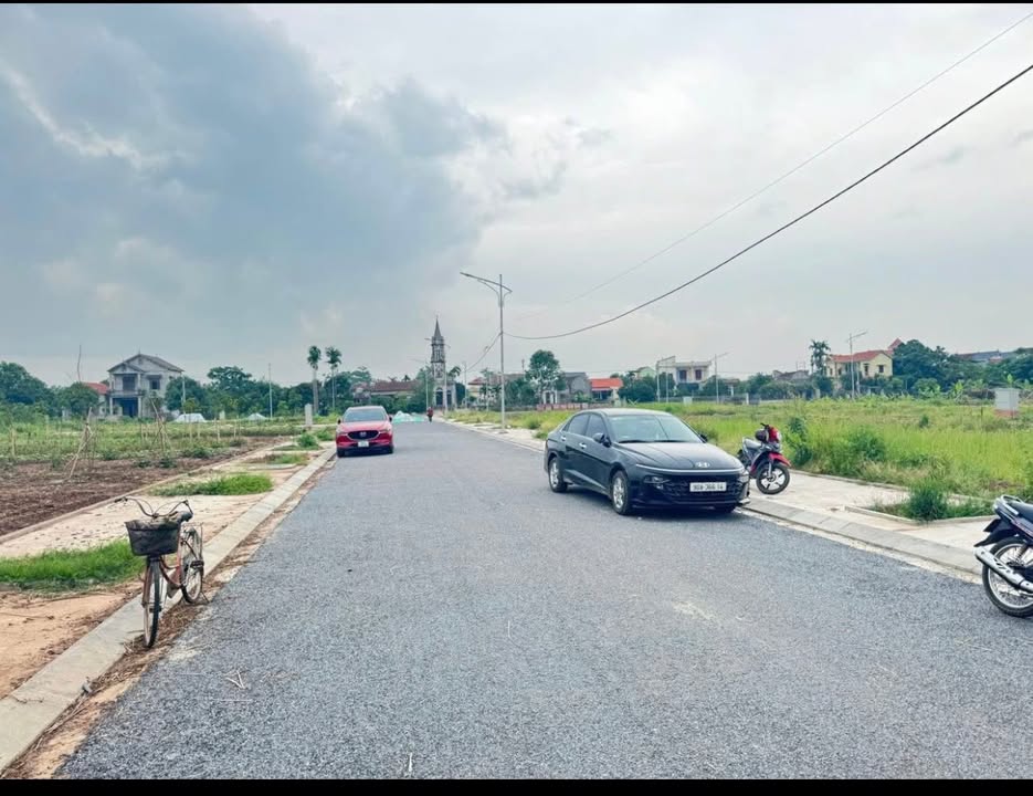 Đất KĐG Tiến Thắng, Lý Nhân 126m² giá 1.26 tỷ - Pháp lý rõ ràng, vị trí đắc địa!