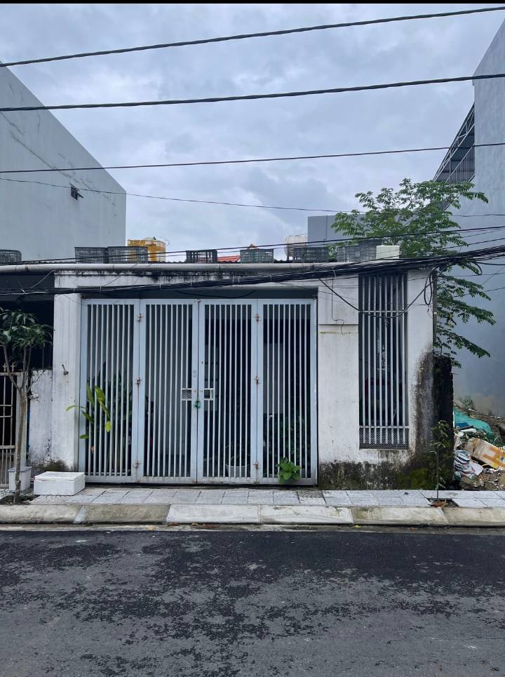 Đất tặng nhà cấp 4 Nguyễn Chánh 80m² giá nhỉnh 4 tỷ - Cơ hội đầu tư tuyệt vời!