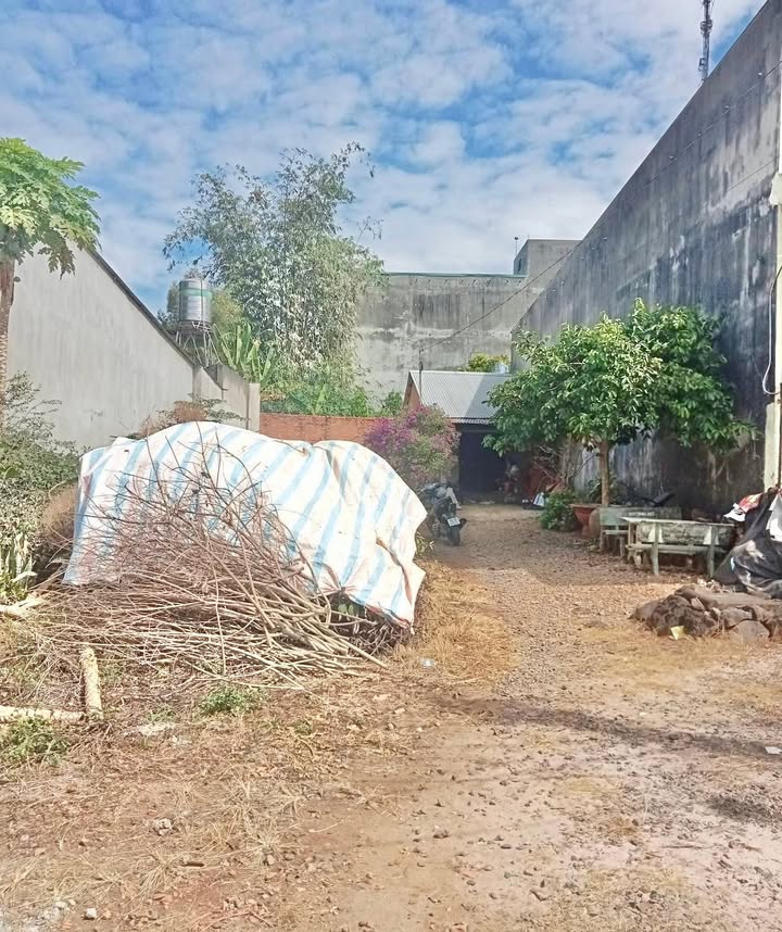 Đất Phú Vinh, Định Quán 259m² giá 2.1 tỷ - Cơ hội đầu tư không thể bỏ lỡ!