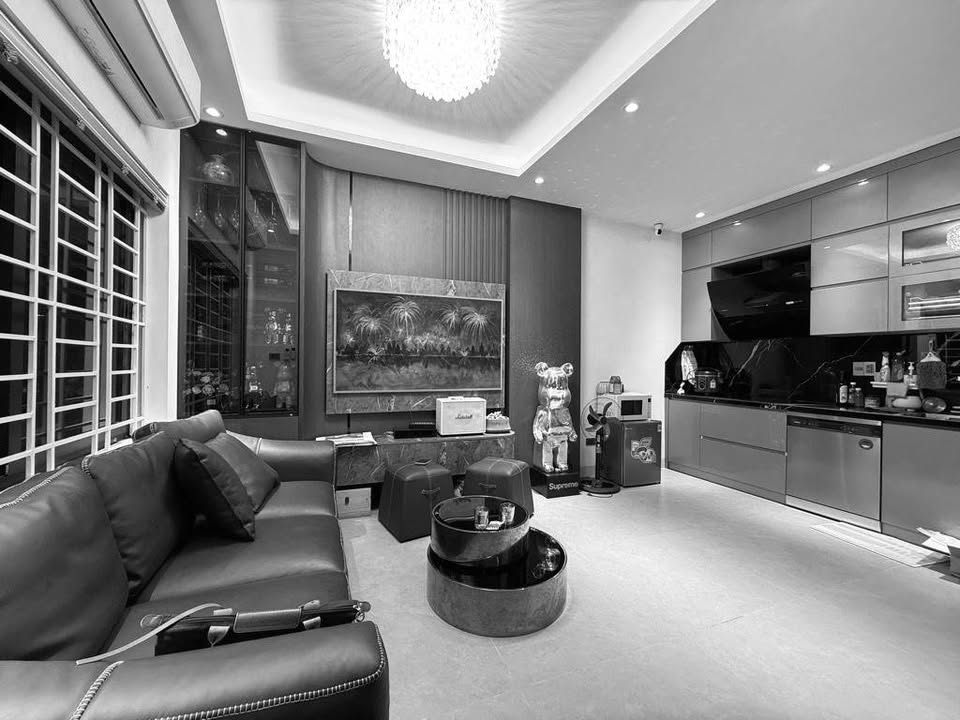 Nhà riêng Lĩnh Nam 32m² giá 6 tỷ - Chính chủ, gần chợ đêm