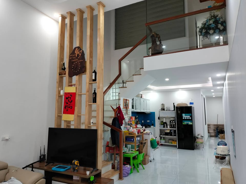 Nhà 2 tầng khu Biên Phòng Tỉnh, 67m² giá 4 tỷ - Đường ô tô tránh