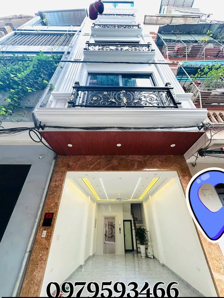 Nhà đẹp Kim Giang 40m² giá 14 tỷ - Thang máy hiện đại, ô tô đỗ cửa!