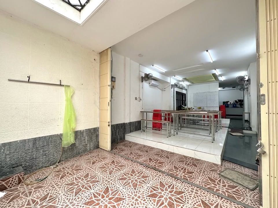 FrontHouse Nguyễn Thị Huỳnh, Phú Nhuận 73m² giá 19.5 tỷ - Chính chủ bán gấp!