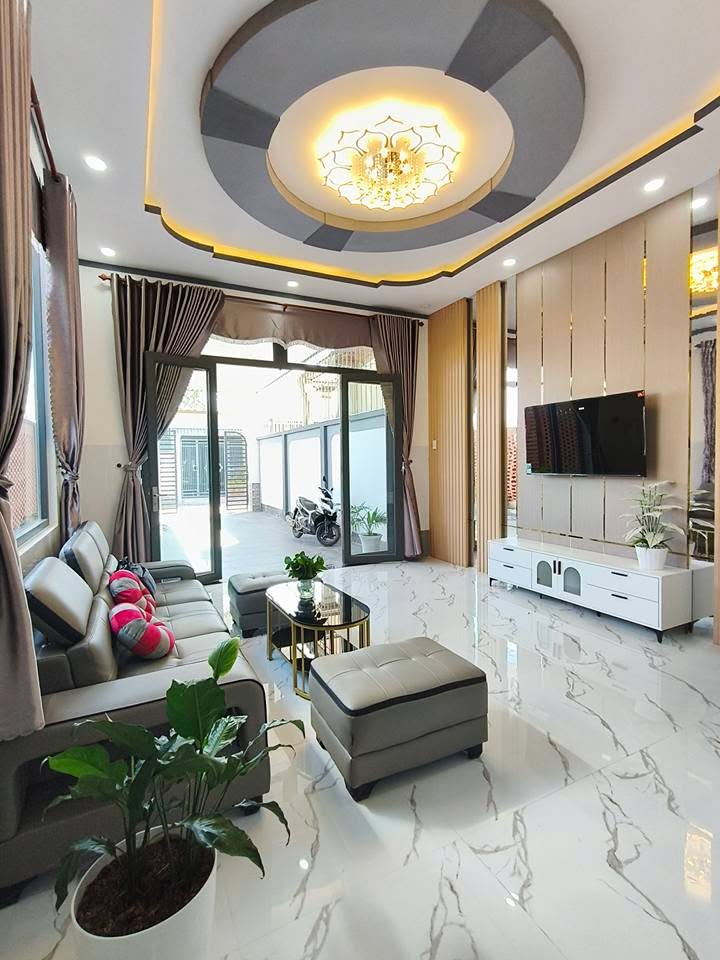 Nhà đẹp sân vườn hiện đại Bàu Năng 192m² giá 1.85 tỷ - Chính chủ bán