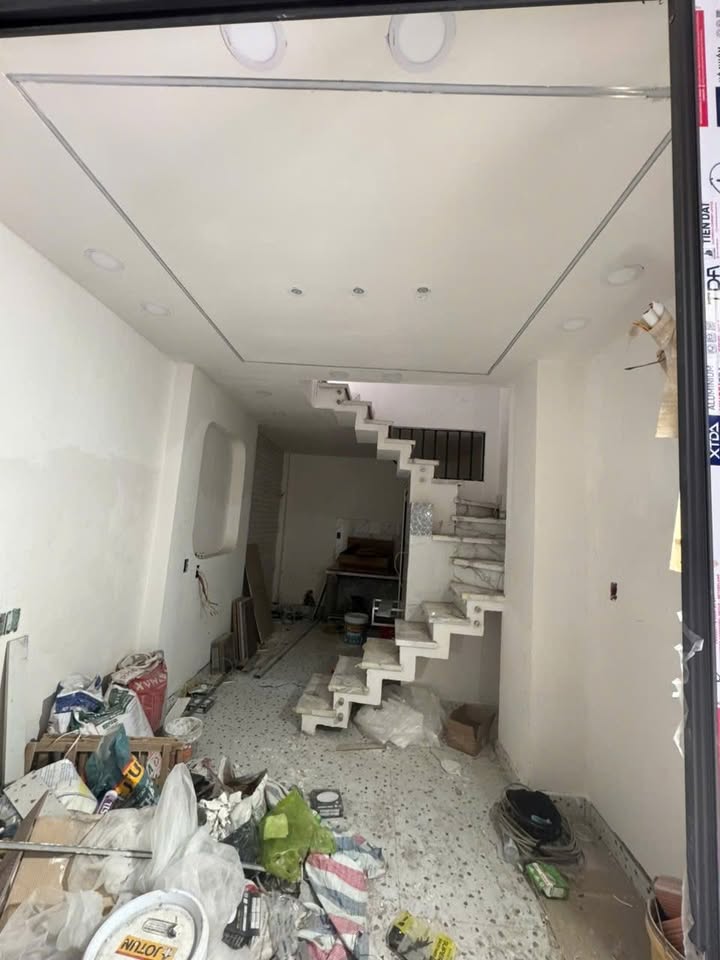 Nhà riêng 3 tầng tại Nguyễn Văn Công, Gò Vấp - Sẵn sàng ở ngay chỉ 3,65 tỷ!