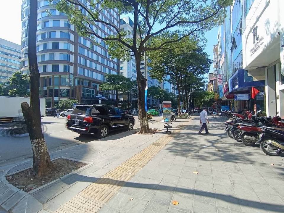 FrontHouse Duy Tân 60m² giá 31.6 tỷ - Đầu tư sinh lời mạnh mẽ!