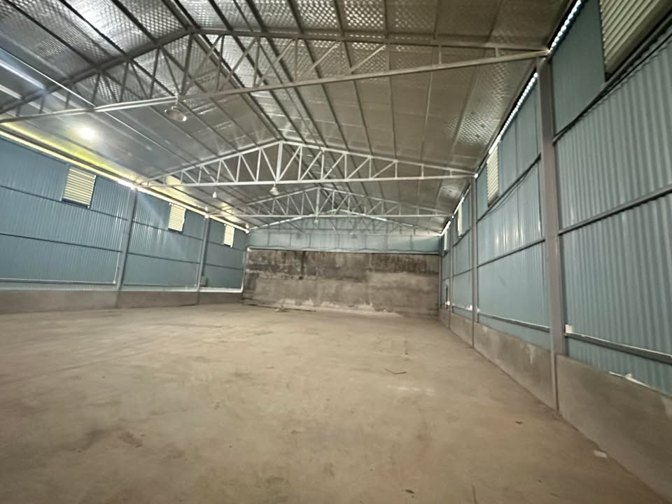 Nhà xưởng cho thuê tại Quế Võ, Bắc Ninh 500m² - Bàn giao ngay, đường container