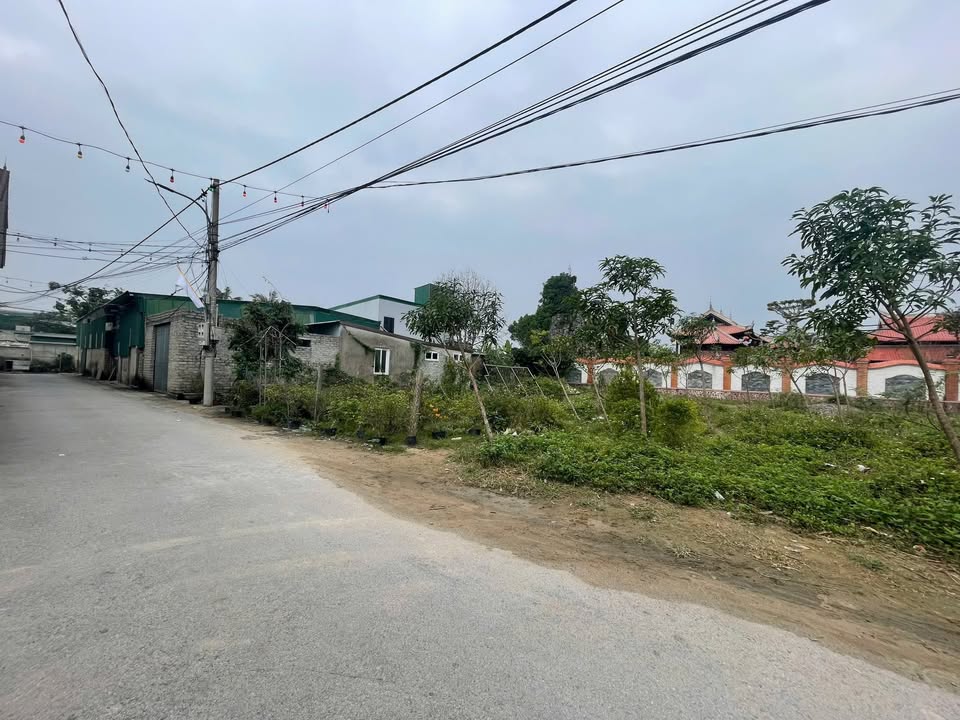 Đất Nền Nghi Phú 127m² giá 4 tỷ - Đường nhựa ô tô tránh nhau!