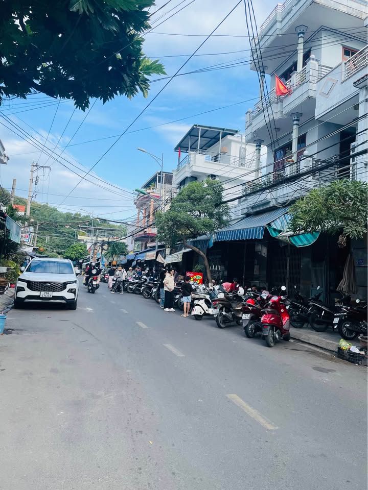 Nhà cấp 4 Vĩnh Trường Nha Trang 51.8m² giá 3.39 tỷ - Khu dân cư sầm uất!