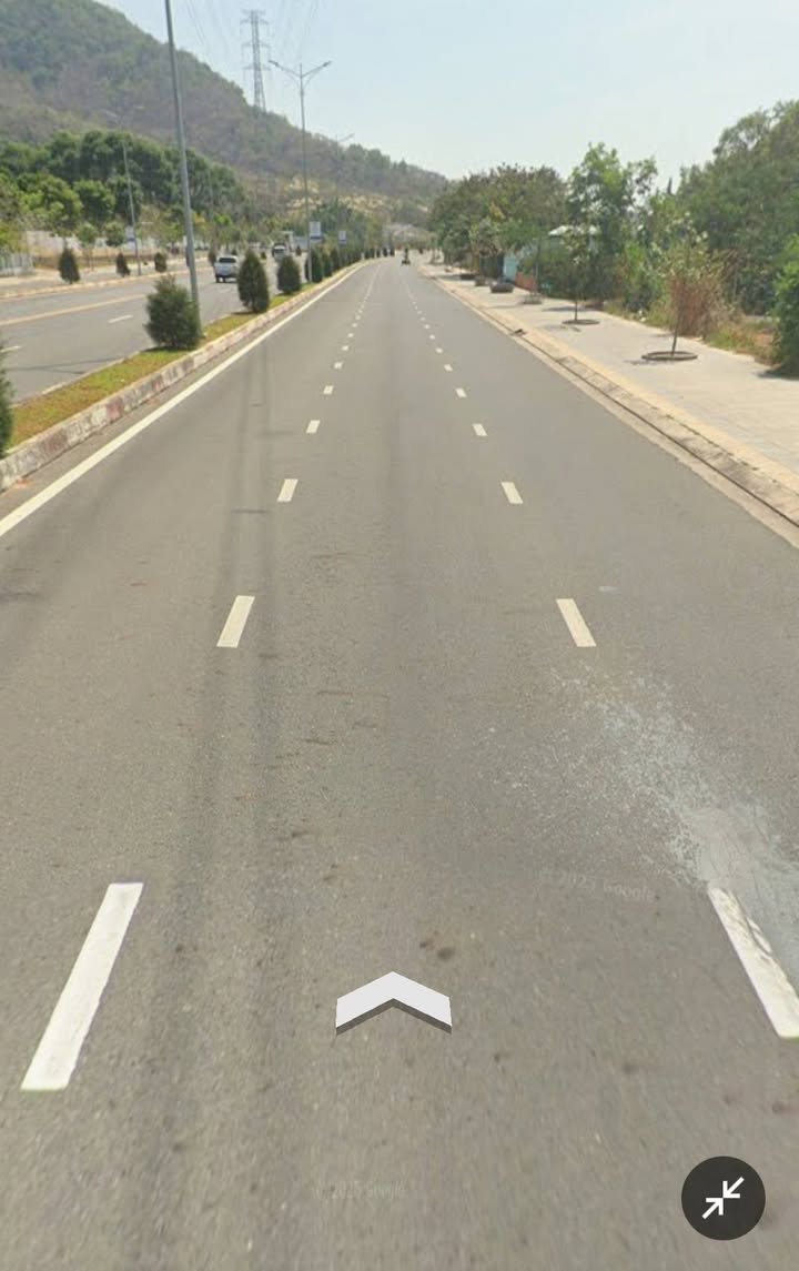 Đất nền 580m² mặt tiền Quốc Lộ 56, phường Long Hương - Giá chỉ 2.1 tỷ!