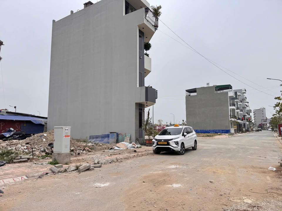 Lô đất Ngõ 226 Lê Lai 48m² giá 4.9 tỷ - Cách ngã 4 chỉ 10m!