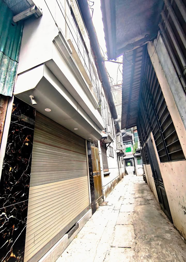 Nhà phố Tựu Liệt, Hoàng Mai 42m² - Kinh doanh ô tô đỗ cửa, vào ở ngay!