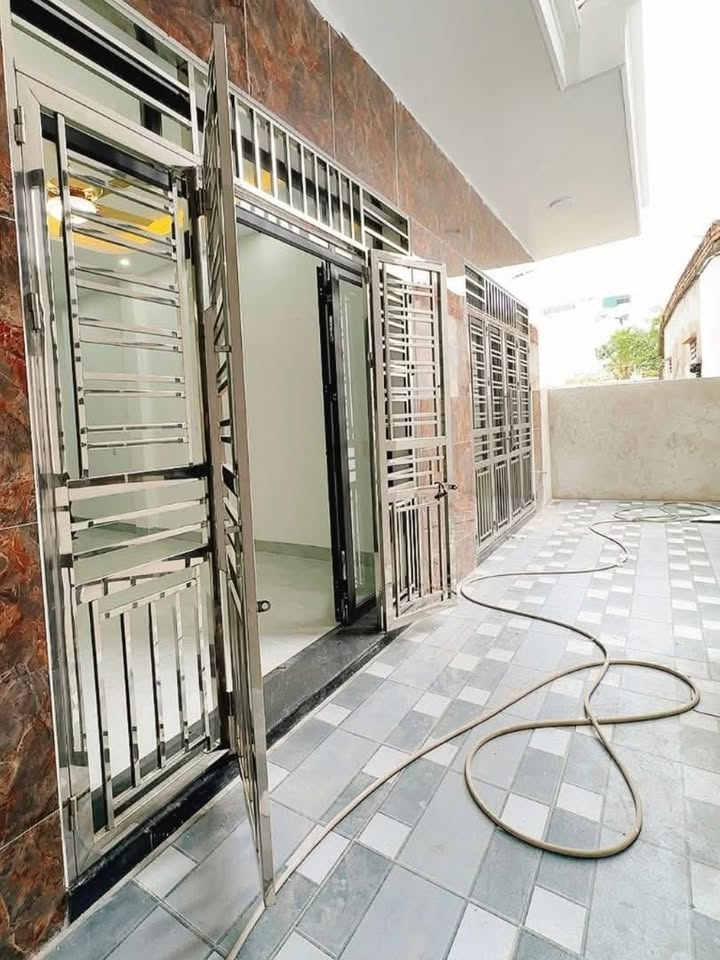 Nhà phố 3 tầng Ngô Thì Nhậm Kỳ Bá 36m² giá 1 tỷ - Vị trí trung tâm sầm uất!