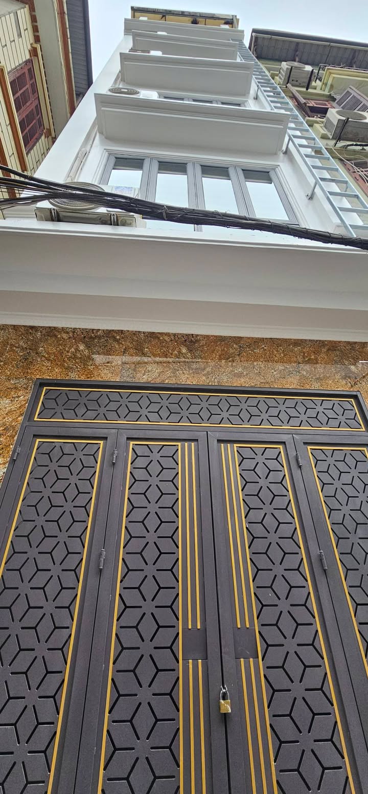 Căn hộ CCMN Hồ Tùng Mậu 50m² giá 10 tỷ - Tiềm năng cho thuê cao!