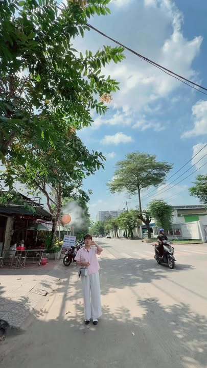 FrontHouse mặt tiền Đường DC 13, Tân Phú, 60m² - Giá chỉ 8.2 tỷ!