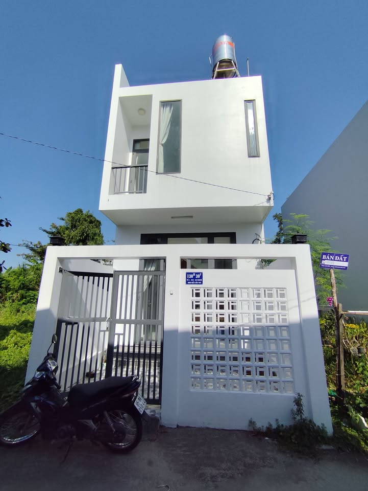 Nhà trệt lầu hiện đại Đường Hoa Viên Thành Đạt 58m² giá 2.65 tỷ - Gần siêu thị Lotte!