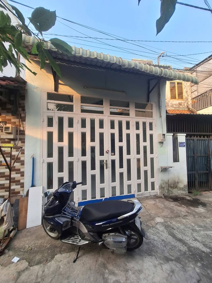 Nhà riêng Hóc Môn 44m² giá 1.55 tỷ - Sẵn sàng vào ở ngay!