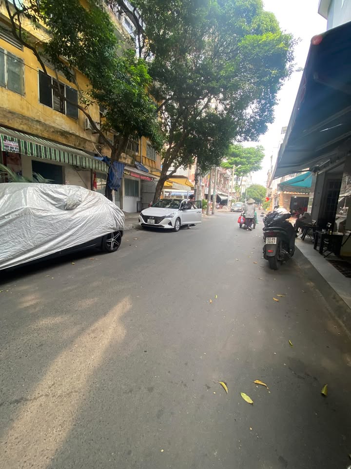 Nhà mặt tiền Nguyễn Chí Thanh, Q11, 92m² giá 16.5 tỷ - Cơ hội vàng cho nhà đầu tư!