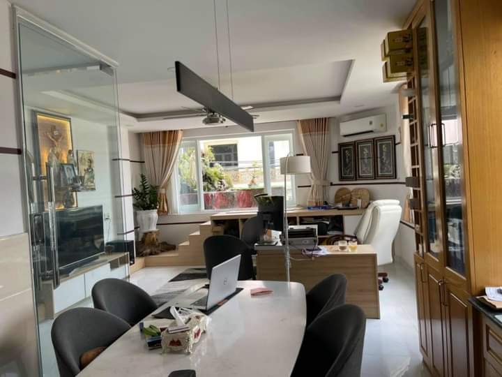 Nhà 3 tầng đường Âu Cơ, Quận 11, 60m² chỉ 7,5 tỷ - Sẵn sàng vào ở ngay!