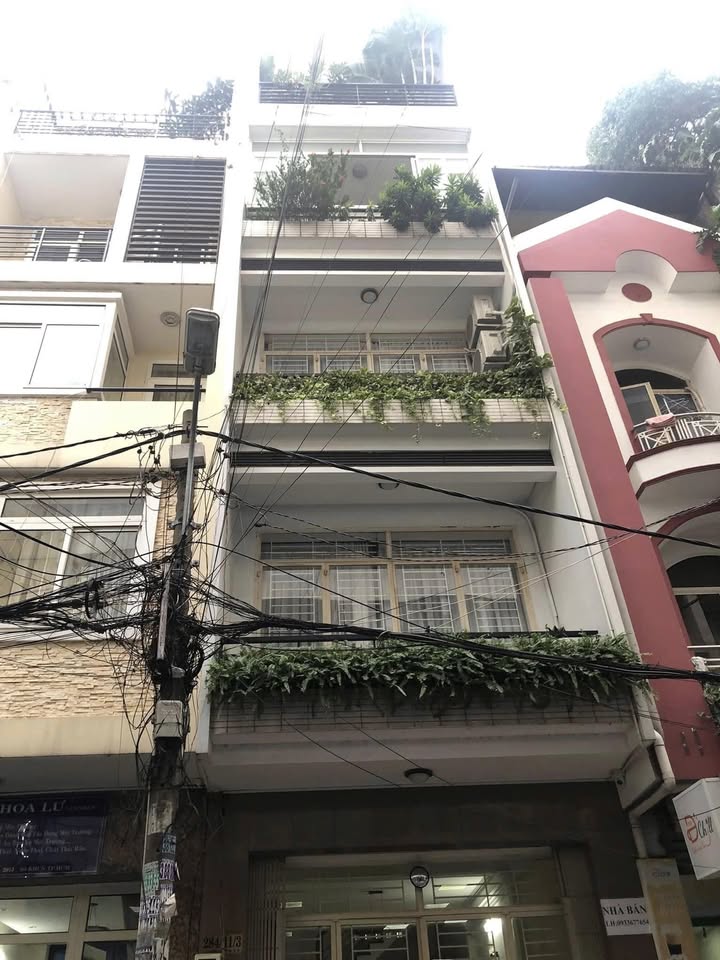 Nhà khu nội bộ hẻm 12m Lý Thường Kiệt 64m² giá 19.8 tỷ - Đầy đủ nội thất, vào ở ngay!