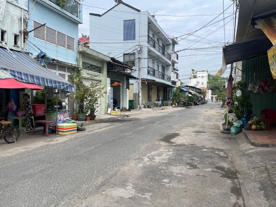 FrontHouse tại Nguyễn Văn Quá, Quận 12, 2226m² giá 185 tỷ - Pháp lý sạch, đầu tư sinh lời!