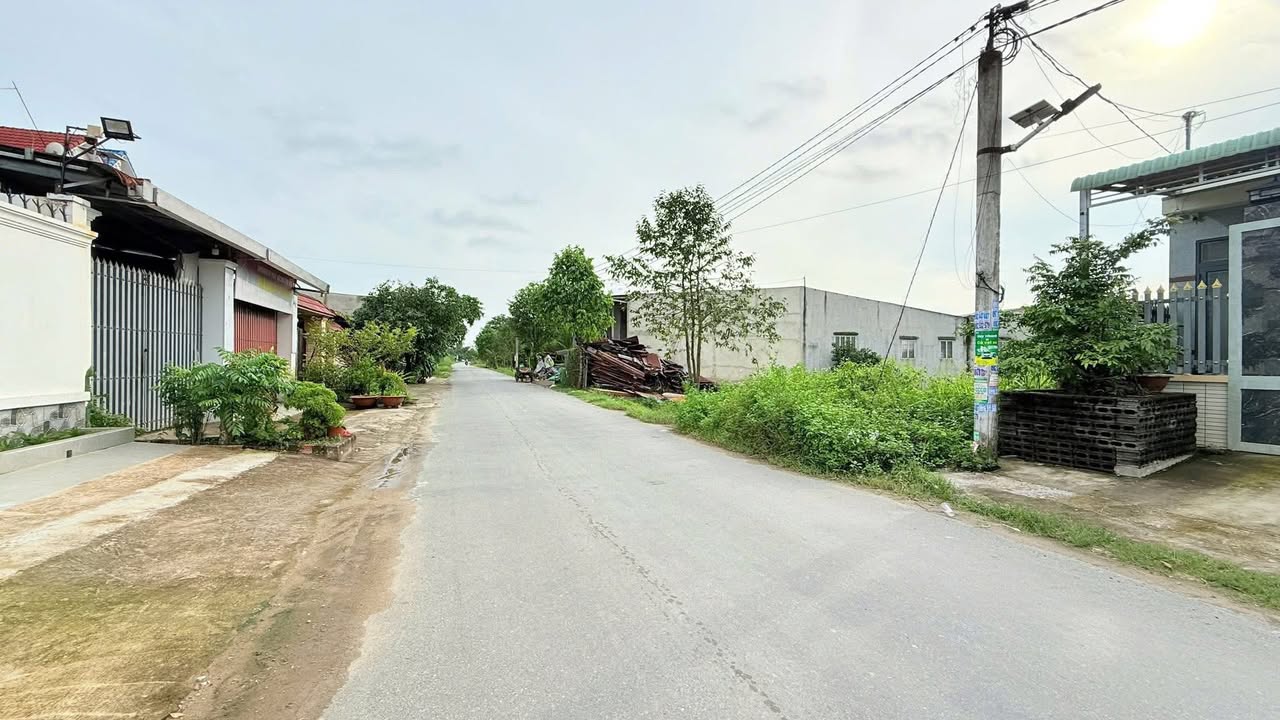 Nhà phố Đức Lập Hạ 240m² giá 4 tỷ - Chính chủ bán gấp!