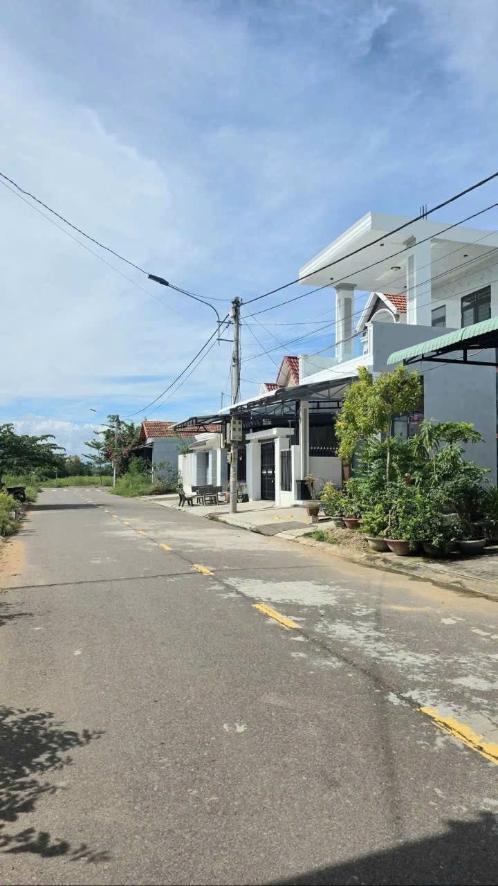 Đất nền Phò An, An Nhơn 100m² giá 700 triệu - Đường ô tô, gần chợ và bệnh viện!