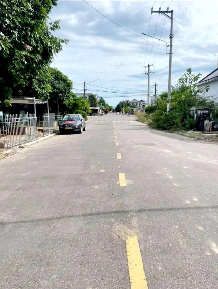 Lô đất mặt tiền Phan Trọng Tuệ, 135m² giá 1.75 tỷ - Phù hợp xây dựng xưởng kinh doanh!