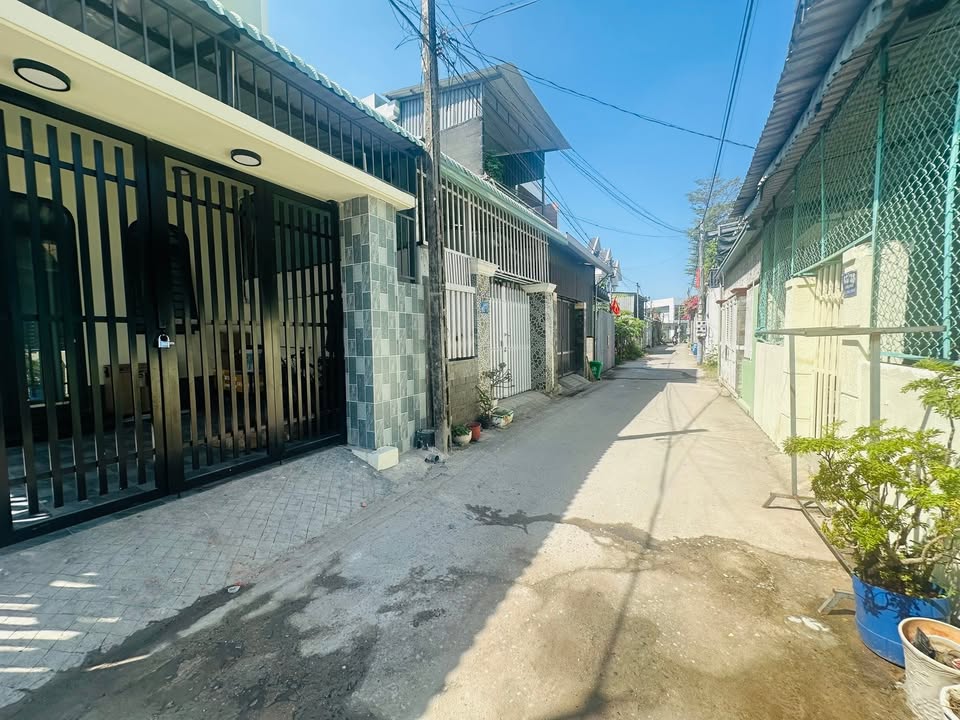 Đất thổ cư Phú Mỹ - Thủ Dầu Một 100m² giá 2.299 tỷ - Cơ hội đầu tư tuyệt vời!