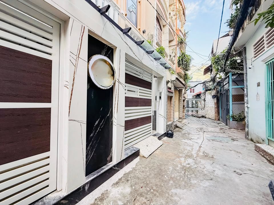 Căn hộ dịch vụ cao cấp Phú Nhuận 89,9m² giá 18,5 tỷ - Đầu tư sinh lời ngay!