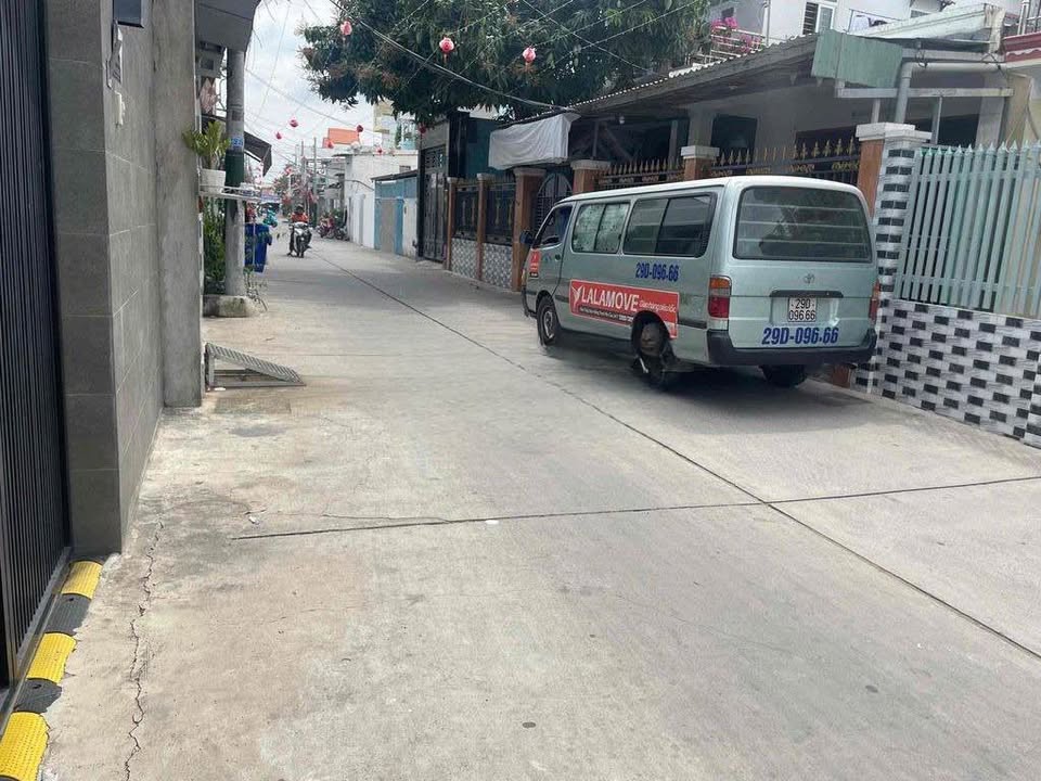 Biệt Thự Townhouse Hẻm Xe Hơi Đường Chuyên Dùng Chính 213.5m² giá 22 tỷ - Sổ Hồng Riêng