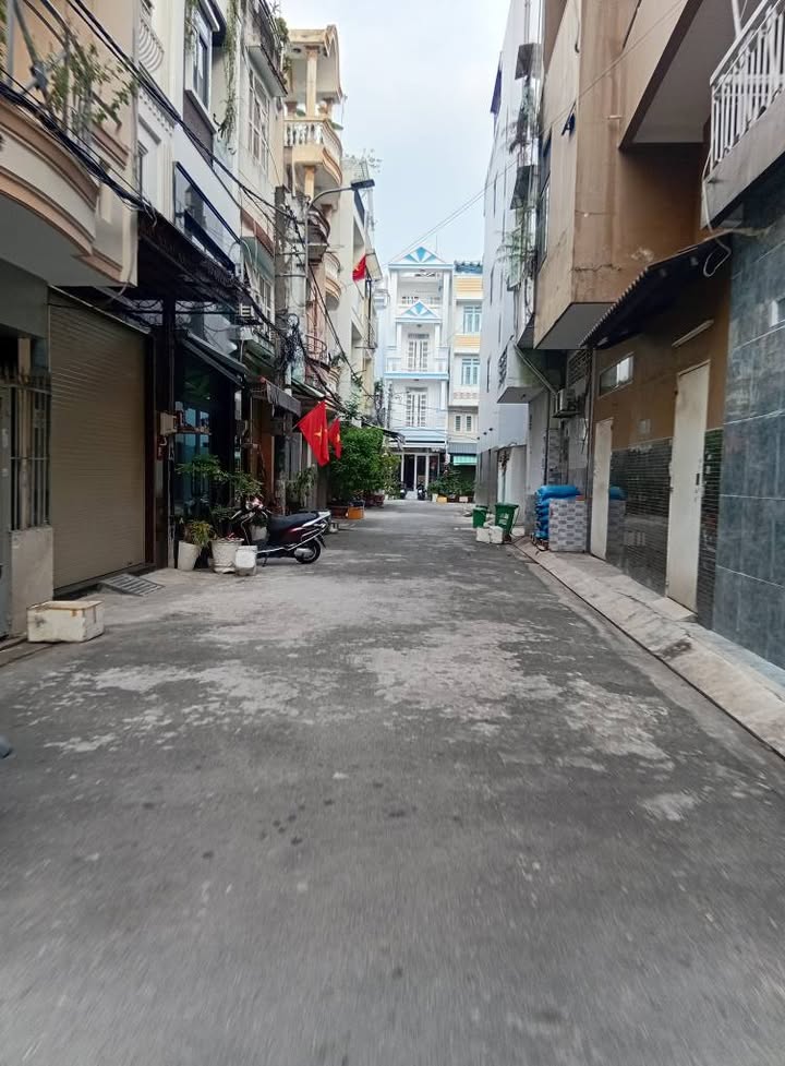 Nhà hẻm xe hơi Phan Anh Tân Phú 50m² giá chỉ 6.2 tỷ - Tiện ích đầy đủ!