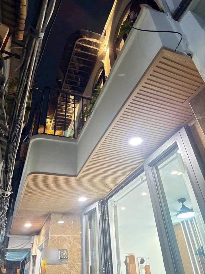 Nhà 2 Tầng Ngô Tất Tố, Bình Thạnh 44m² giá 4.6 tỷ - Sẵn sàng ở ngay!