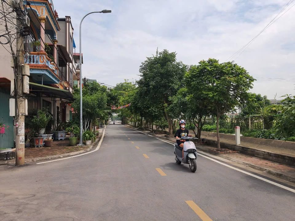 Nhà 7 tầng thang máy tại Phố mới, Quế Võ 150m² - Cơ hội đầu tư tuyệt vời!