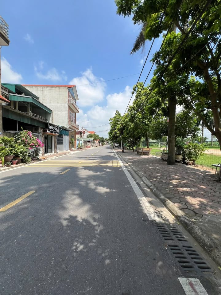 Đất 80m² mặt tiền 5m tại Yên Thường, Gia Lâm - Kinh doanh sầm uất!