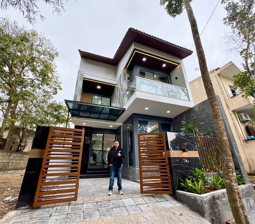 Nhà 2 tầng đường Lê Ngô Cát, TP Huế 100m² giá 2.9 tỷ - Chính chủ bán gấp!