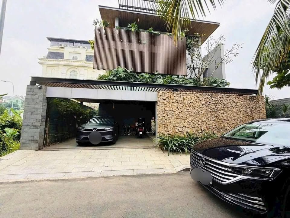 Dinh thự 69A Thạnh Mỹ Lợi, 270m² giá 69 tỷ - Đẳng cấp sống khác biệt!