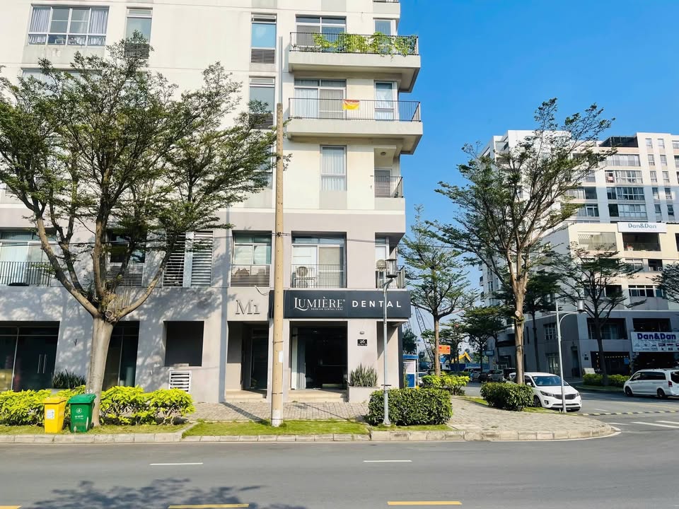 Shophouse góc mặt đường Raymond, Quận 7, 141m² giá 27.5 tỷ - Đầu tư sinh lời ngay!